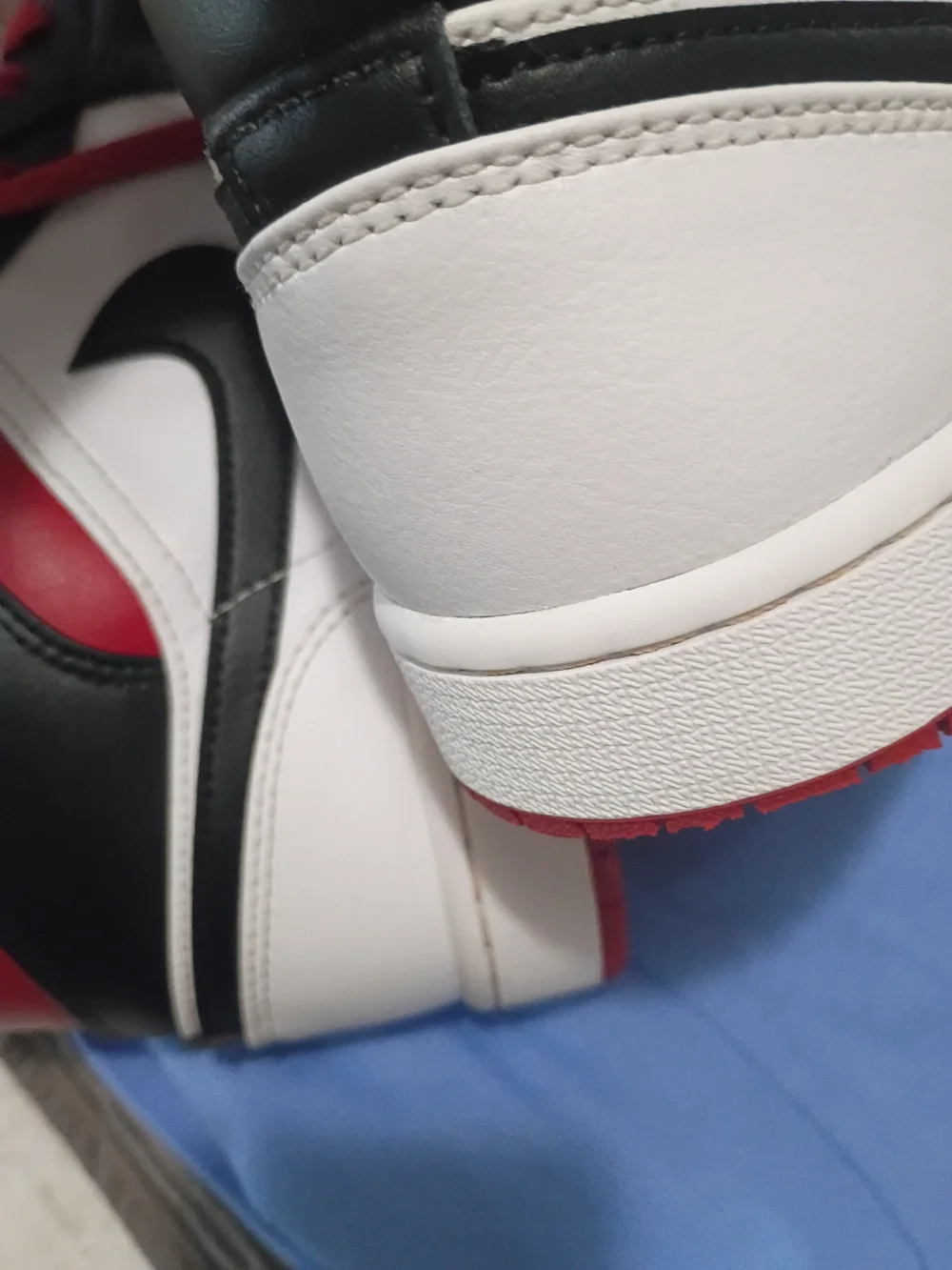 Flame Nike Air Men Mid 1 Clean White Jordan Like New